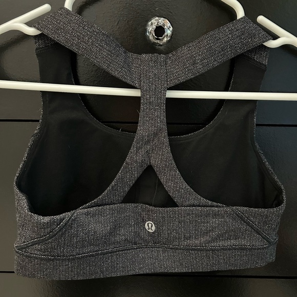 Lulu racerback bra - Picture 2 of 3